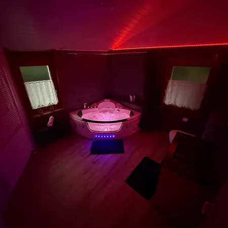 Nidamour Val-De-Travers * Saint-Sulpice (Val-de-Travers)